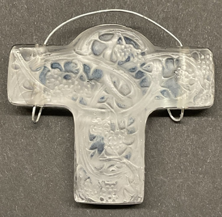 R. Lalique Mures Pendant