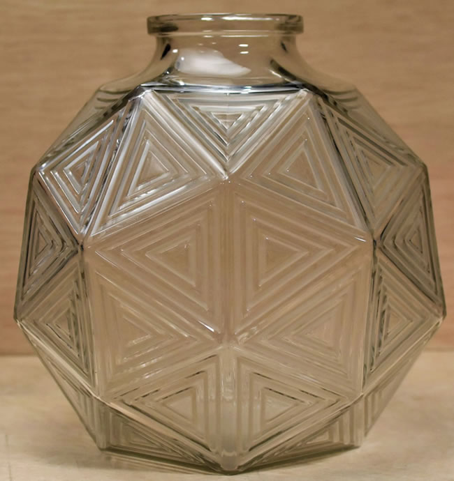 R. Lalique Nanking Vase