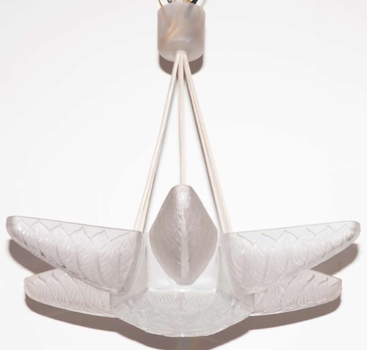 R. Lalique Noisetier Chandelier