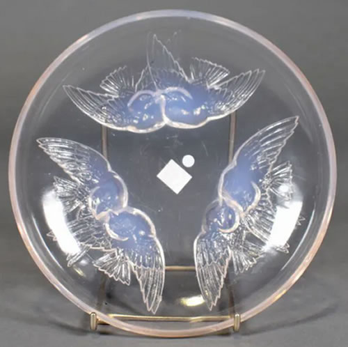 R. Lalique Nonnettes Bowl