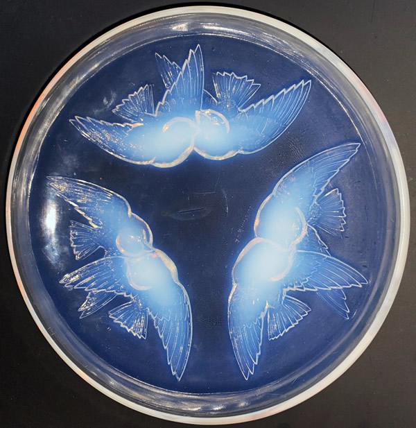 R. Lalique Nonnettes Shallow Bowl