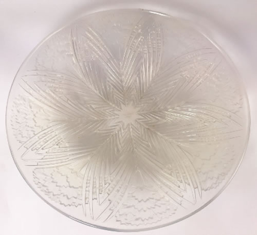 R. Lalique Oeillets Bowl