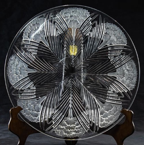R. Lalique Oeillets Bowl