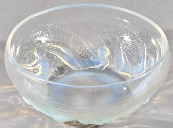 Rene Lalique Ondines Coupe Refermee 