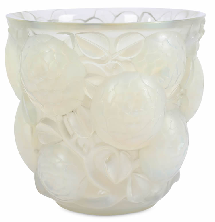 R. Lalique Oran Vase