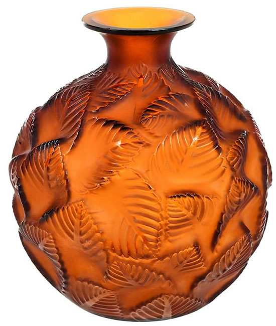 R. Lalique Ormeaux Vase