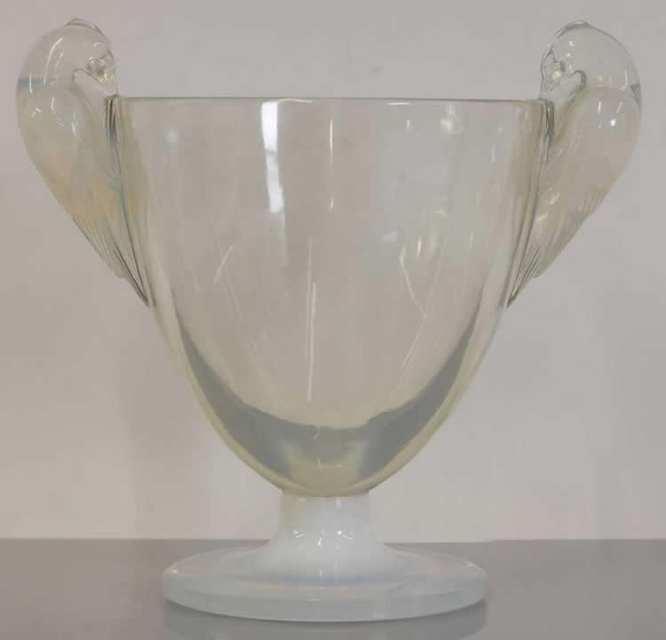 R. Lalique Ornis Vase
