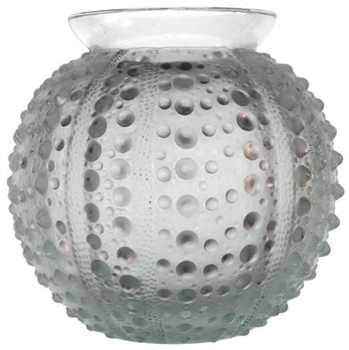 R. Lalique Oursin Vase
