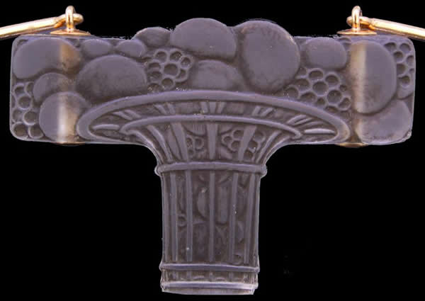R. Lalique Panier De Fruits Pendant