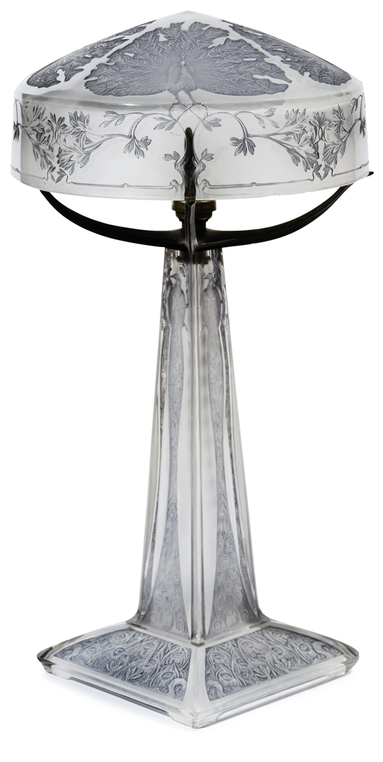 R. Lalique Paons Lamp