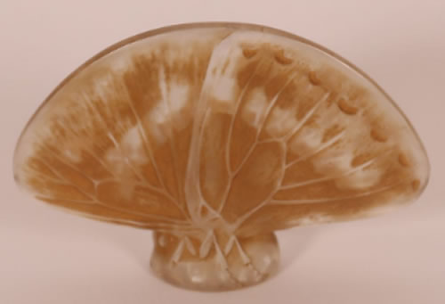 R. Lalique Papillon Ailes Ouvertes Cachet