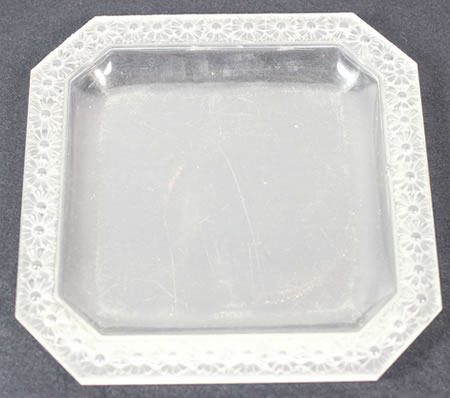 Rene Lalique Paquerettes Plate 