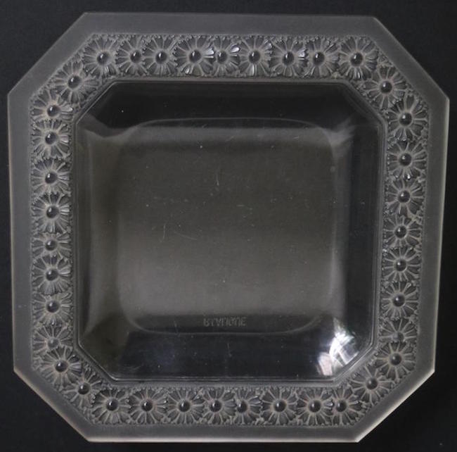 Rene Lalique Paquerettes Plate 