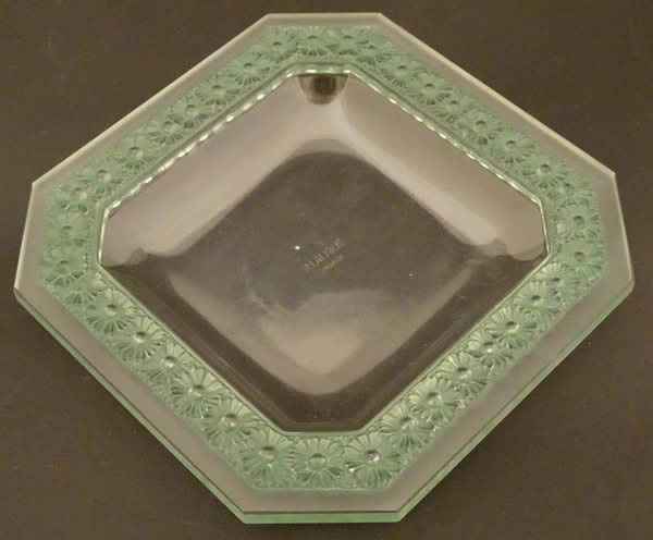 Rene Lalique Paquerettes Plate 