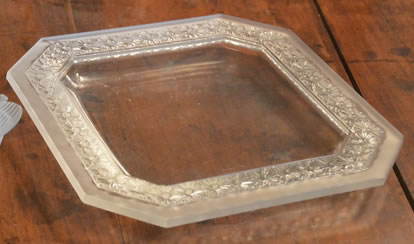 R. Lalique Paquerettes Plate