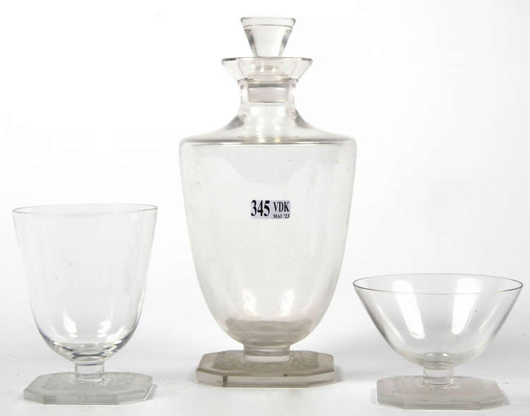 R. Lalique Paquerettes Tableware