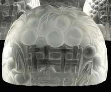 R. Lalique Peaches Menu Holder