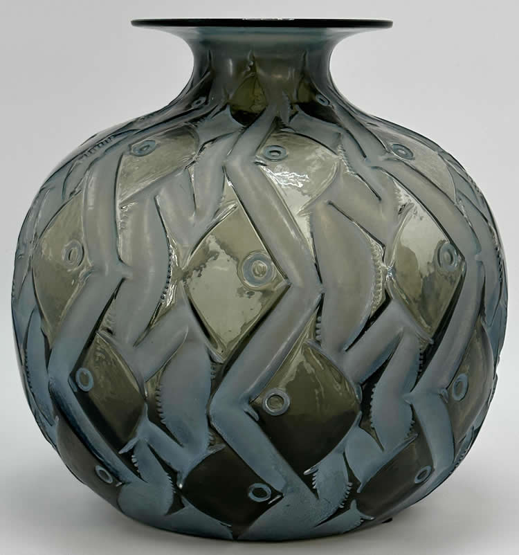 R. Lalique Penthievre Vase