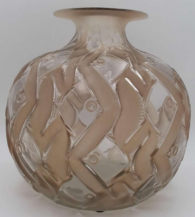 R. Lalique Penthievre Vase