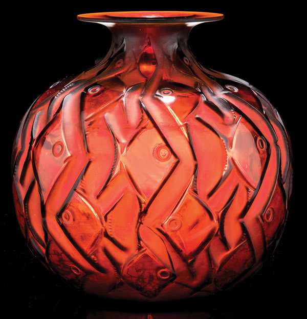 R. Lalique Penthievre Vase