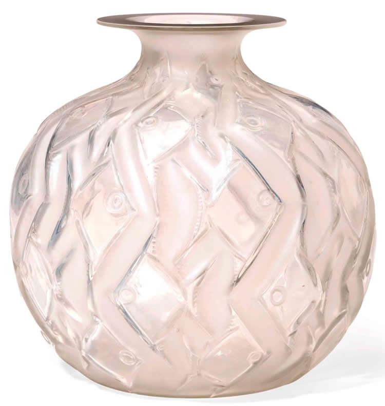 R. Lalique Penthievre Vase