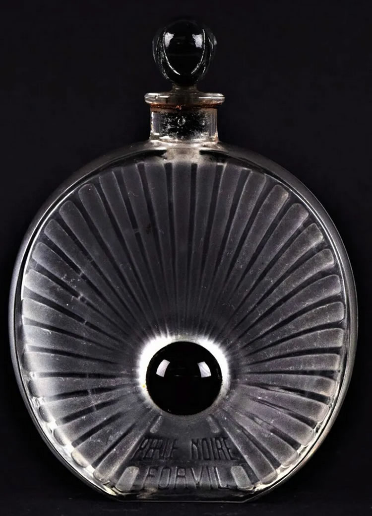 R. Lalique Perle Noire Perfume Bottle