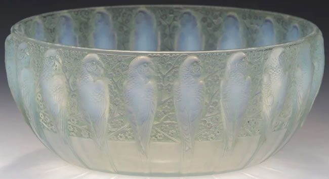 R. Lalique Perruches Bowl