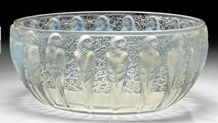 R. Lalique Perruches Bowl