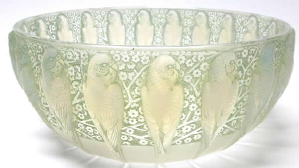 R. Lalique Perruches Bowl