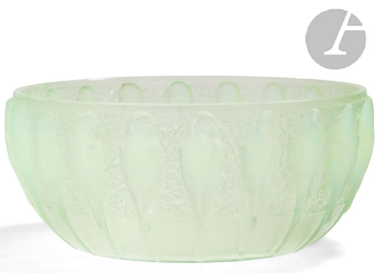 R. Lalique Perruches Coupe