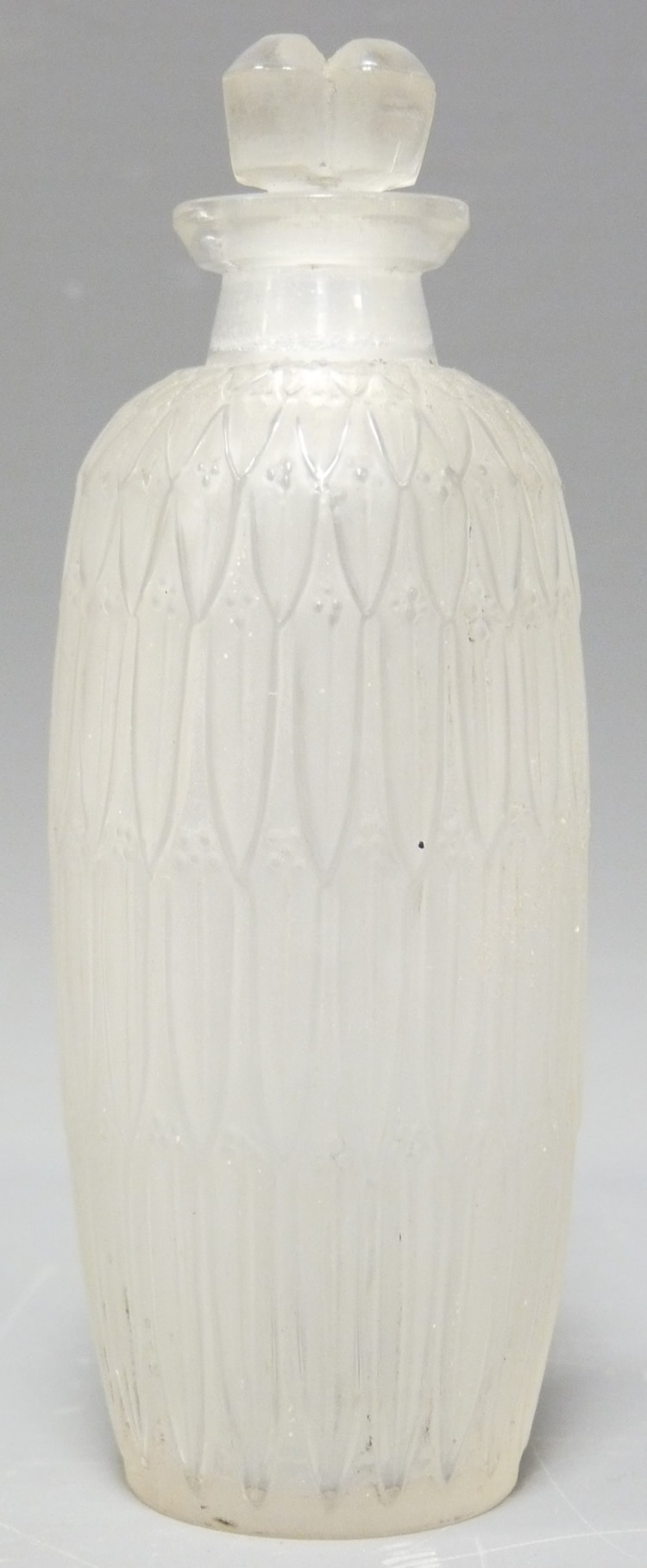 R. Lalique Petites Feuilles Scent Bottle