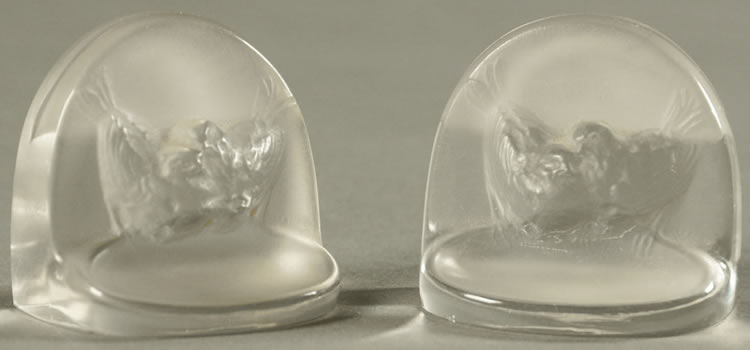 R. Lalique Pinsons Menu Holder