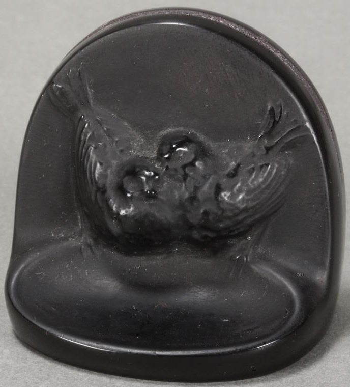 R. Lalique Pinsons Menu Holder
