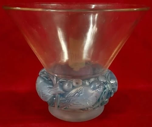 R. Lalique Pinsons Vase