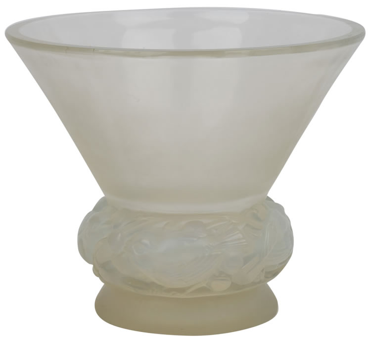 R. Lalique Pinsons Vase