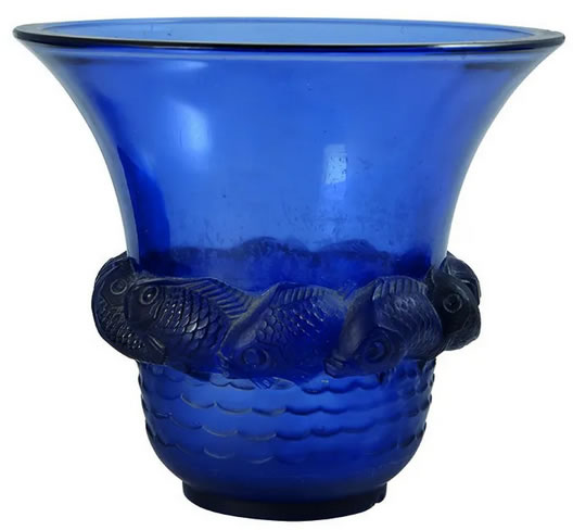 R. Lalique Piriac Vase