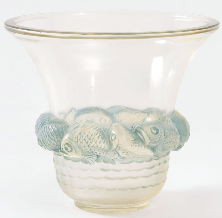 R. Lalique Piriac Vase