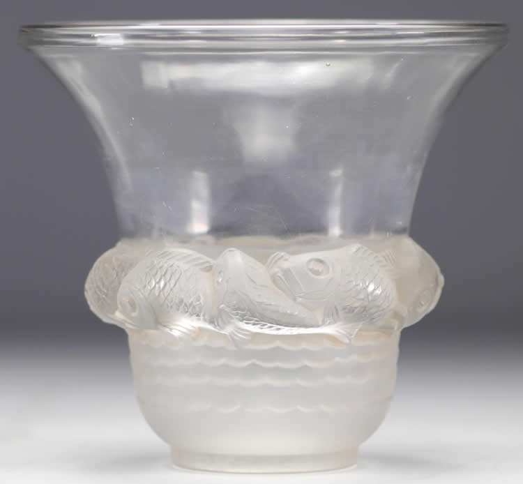 R. Lalique Piriac Vase