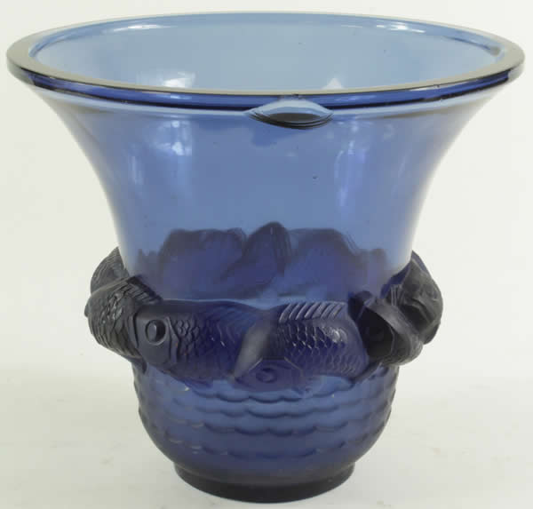 R. Lalique Piriac Vase