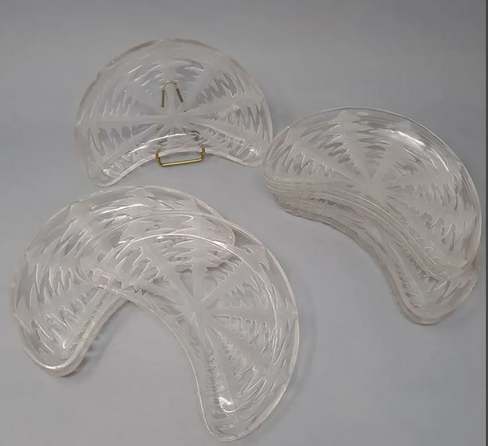 R. Lalique Pissenlit-1 Salad Plate