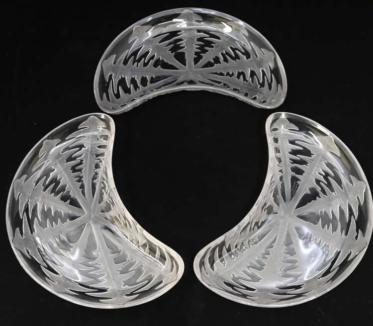 R. Lalique Pissenlit-1 Salad Plate