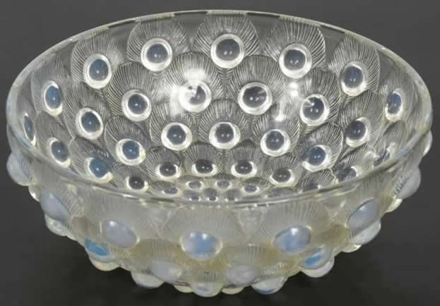 Rene Lalique Plumes De Paon Bowl 
