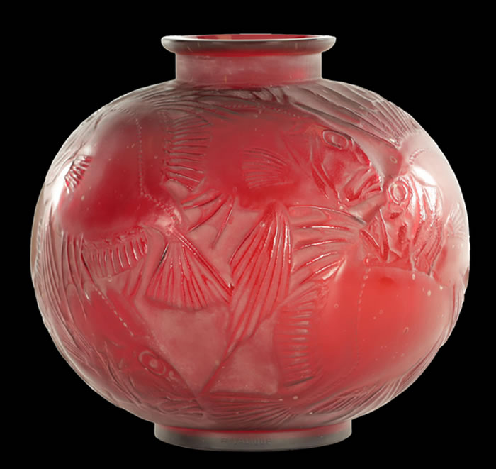 R. Lalique Poissons Vase