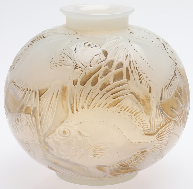 R. Lalique Poissons Vase