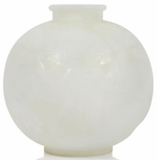 R. Lalique Poissons Vase