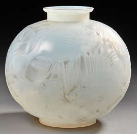R. Lalique Poissons Vase