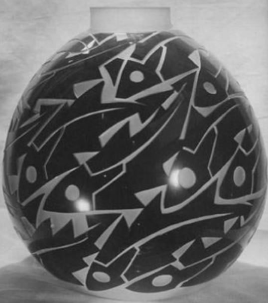 Rene Lalique Poissons-2 Vase