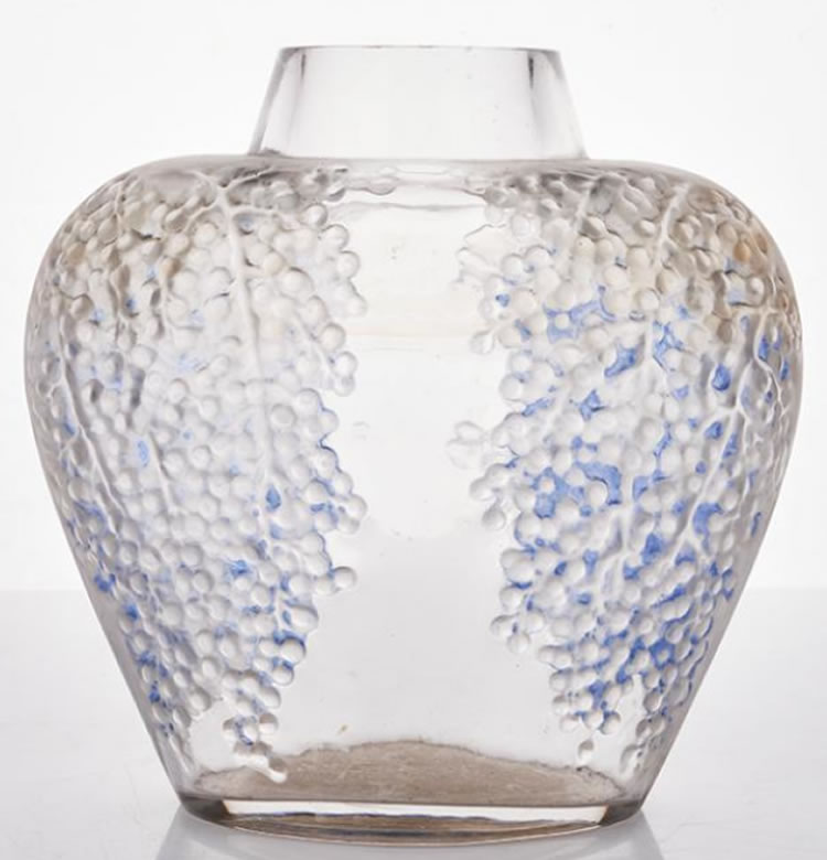 R. Lalique Poivre Vase