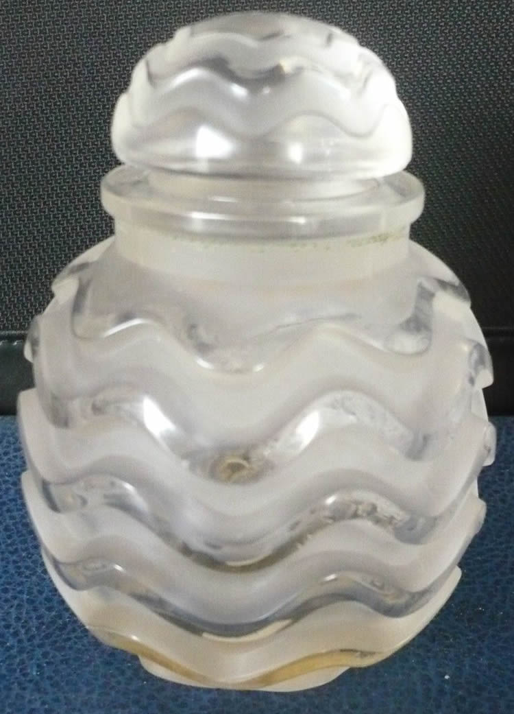 R. Lalique Prends-Moi Pres De Toi Perfume Bottle