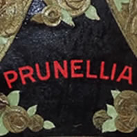 René Lalique Carafe For Cusinier Prunellia Label Close-Up